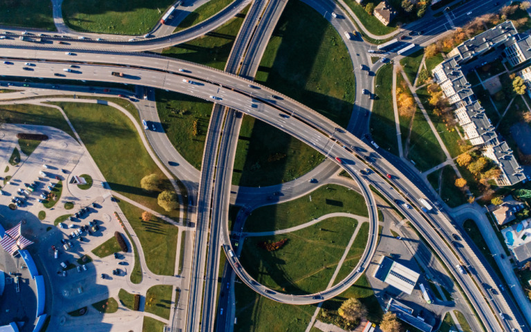 A city highway with many connecting roads